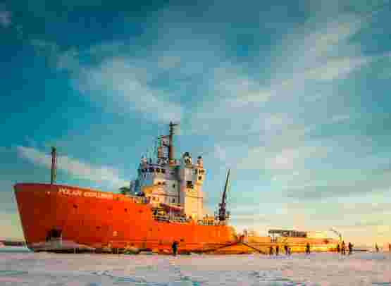 Helsinki, Northern Lights & Icebreaker